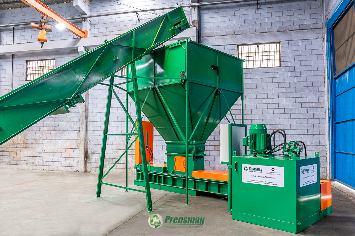 Prensa Automática para Latinhas