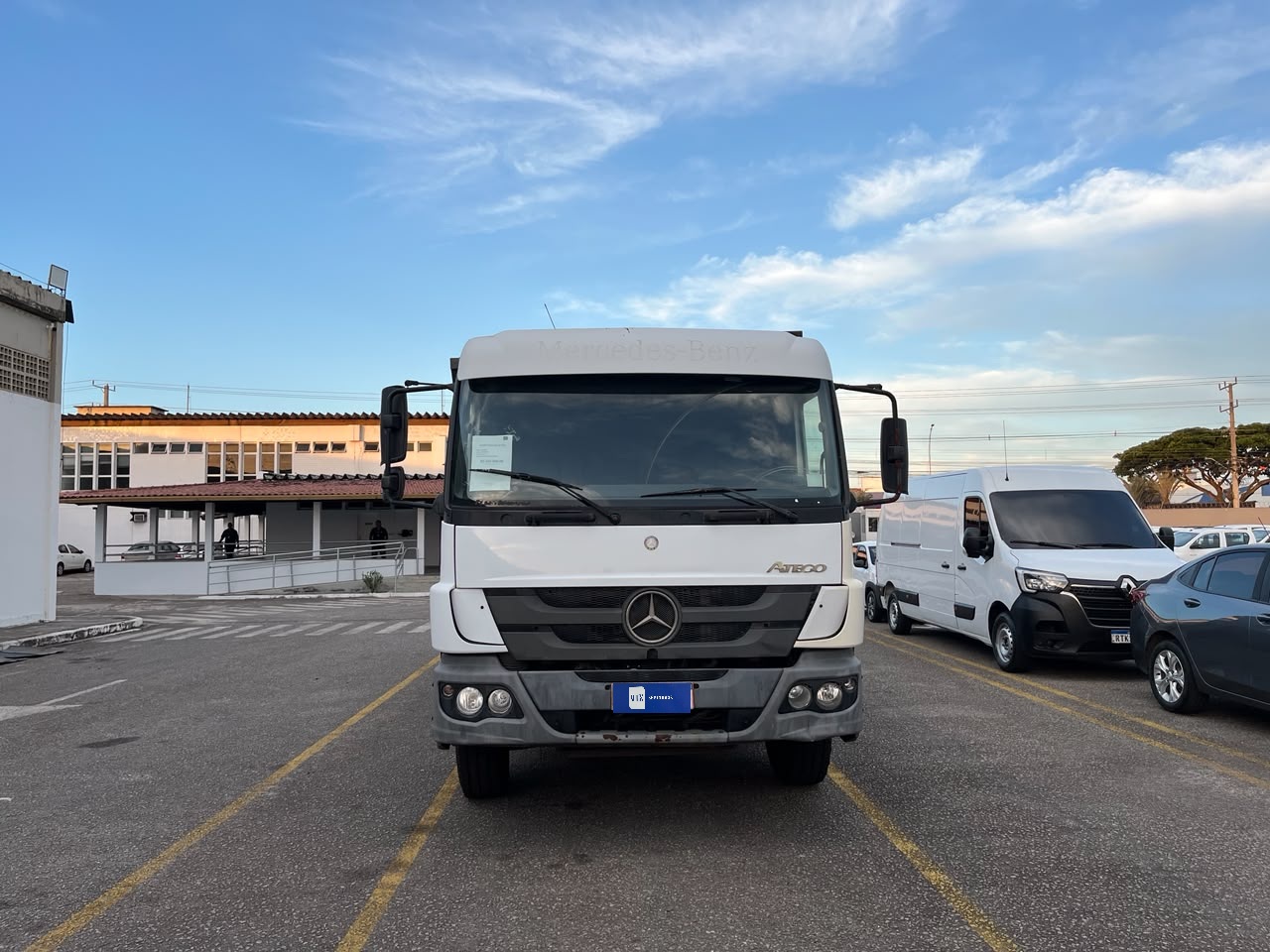 Atego 2426 6X2 2P (DIESEL) (E5)