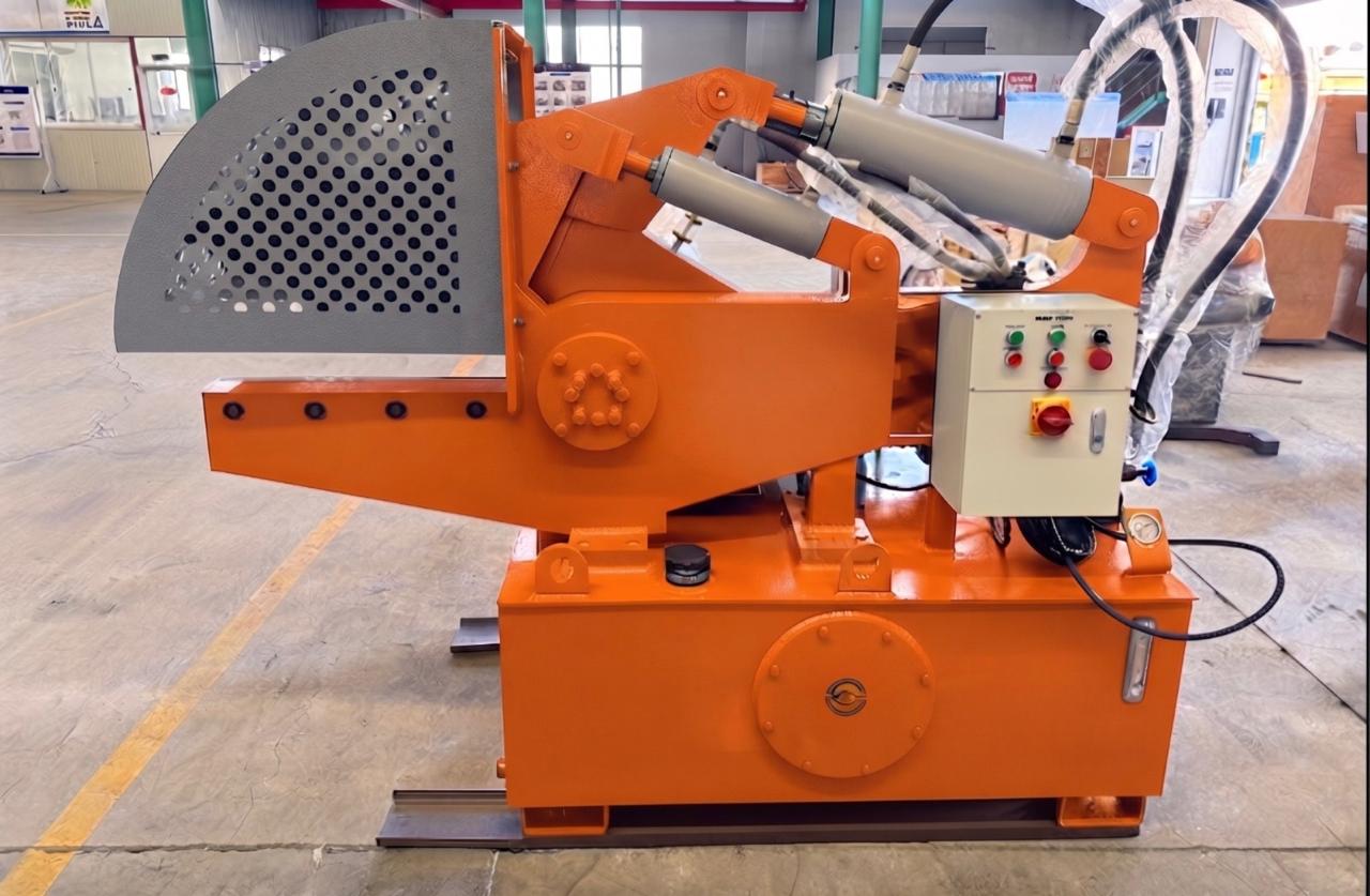 PREDATOR 650 - Tesoura Jacaré 65 Ton para corte de 1”