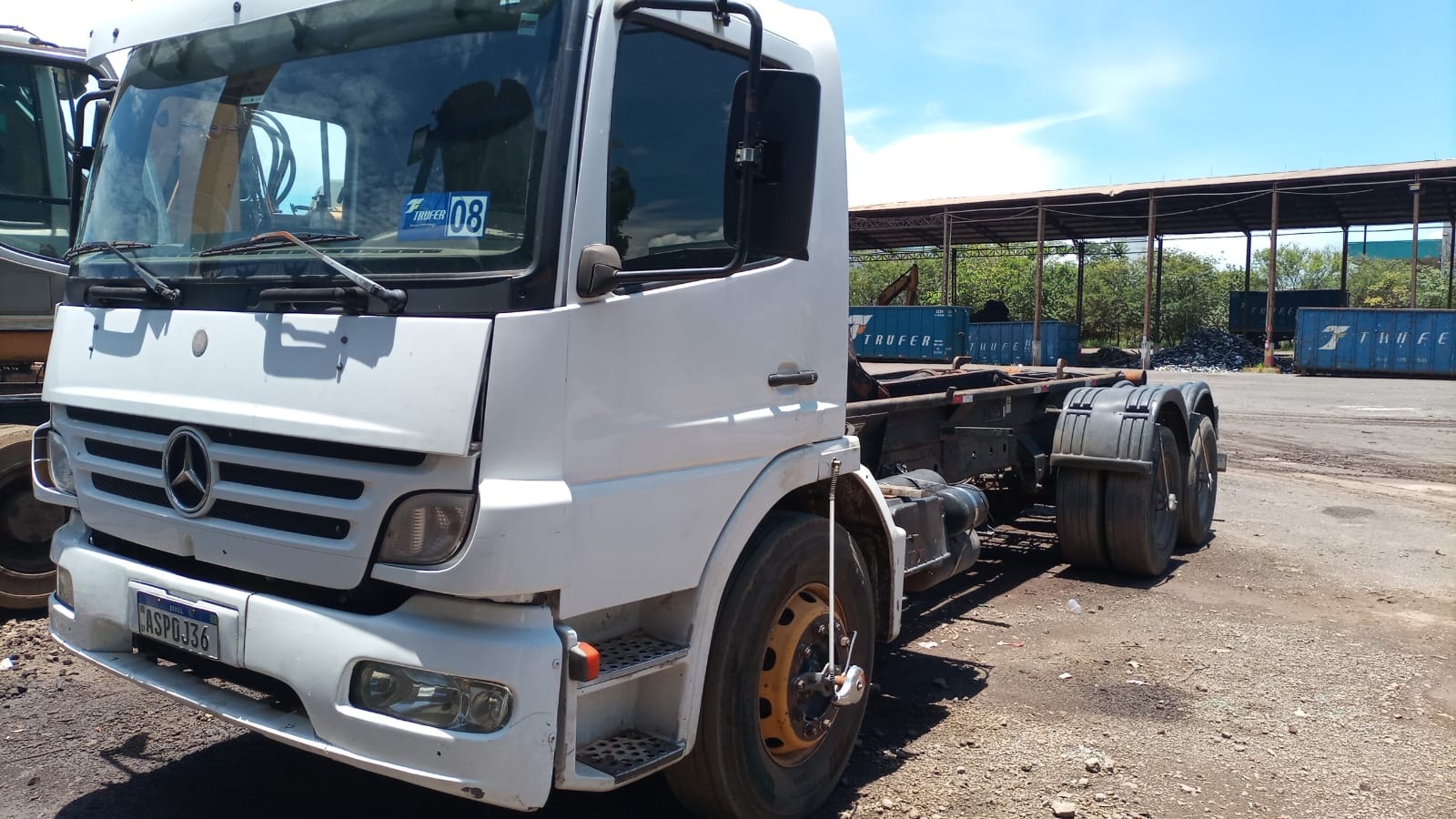 Mercedes-Benz Atego 2425