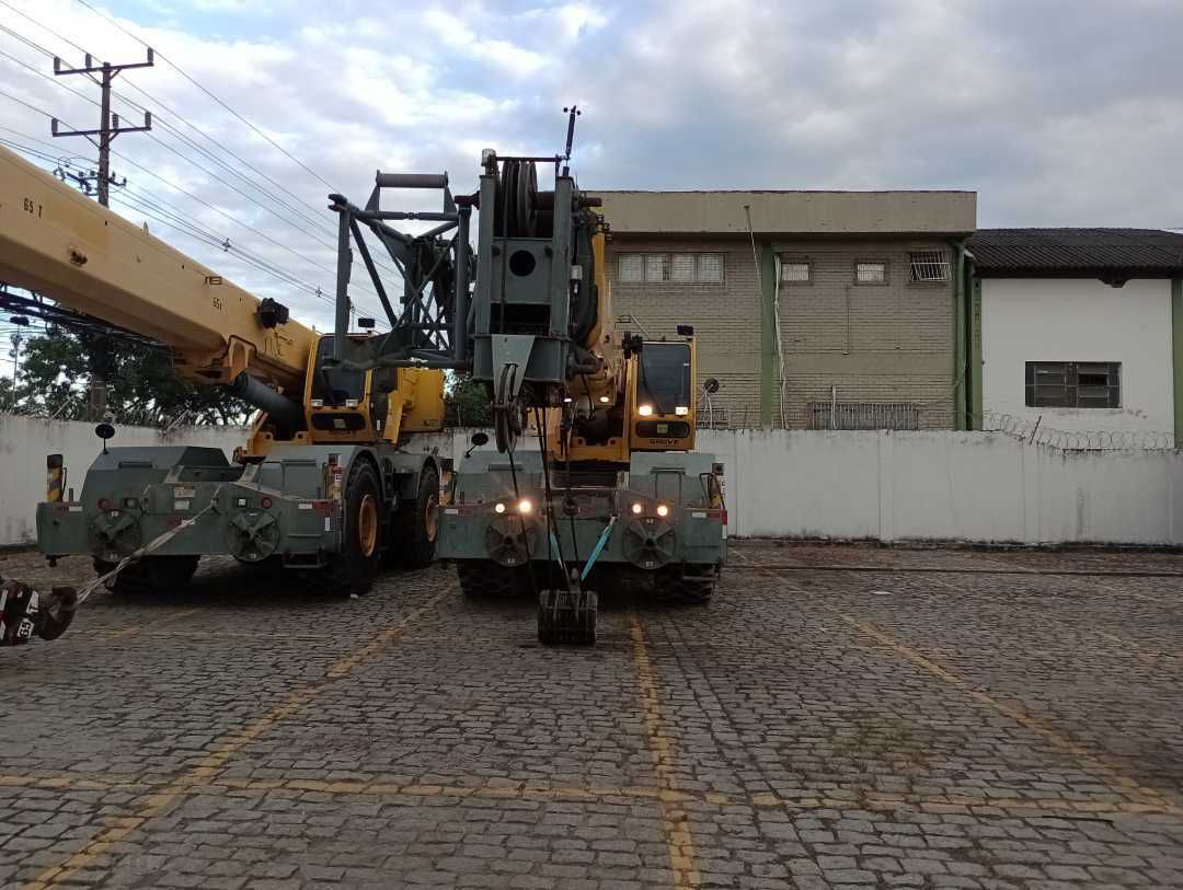 Caminhão Guindaste Grove RT765E 4x4