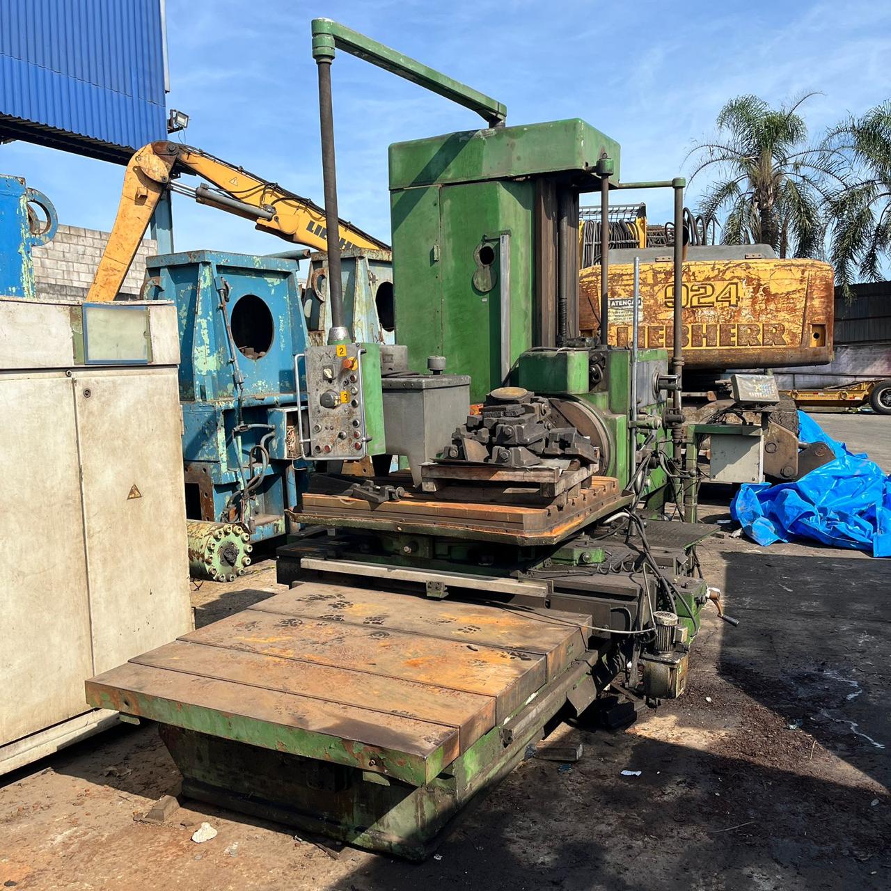 Mandrihadora Horizontal Convencional (X/Y)